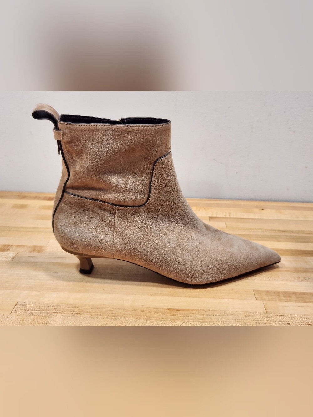 SARTO By Franco Sarto Mala Taupe Leather Kitten Heel Pointed Toe Bootie Boot 6M - Picture 5 of 14